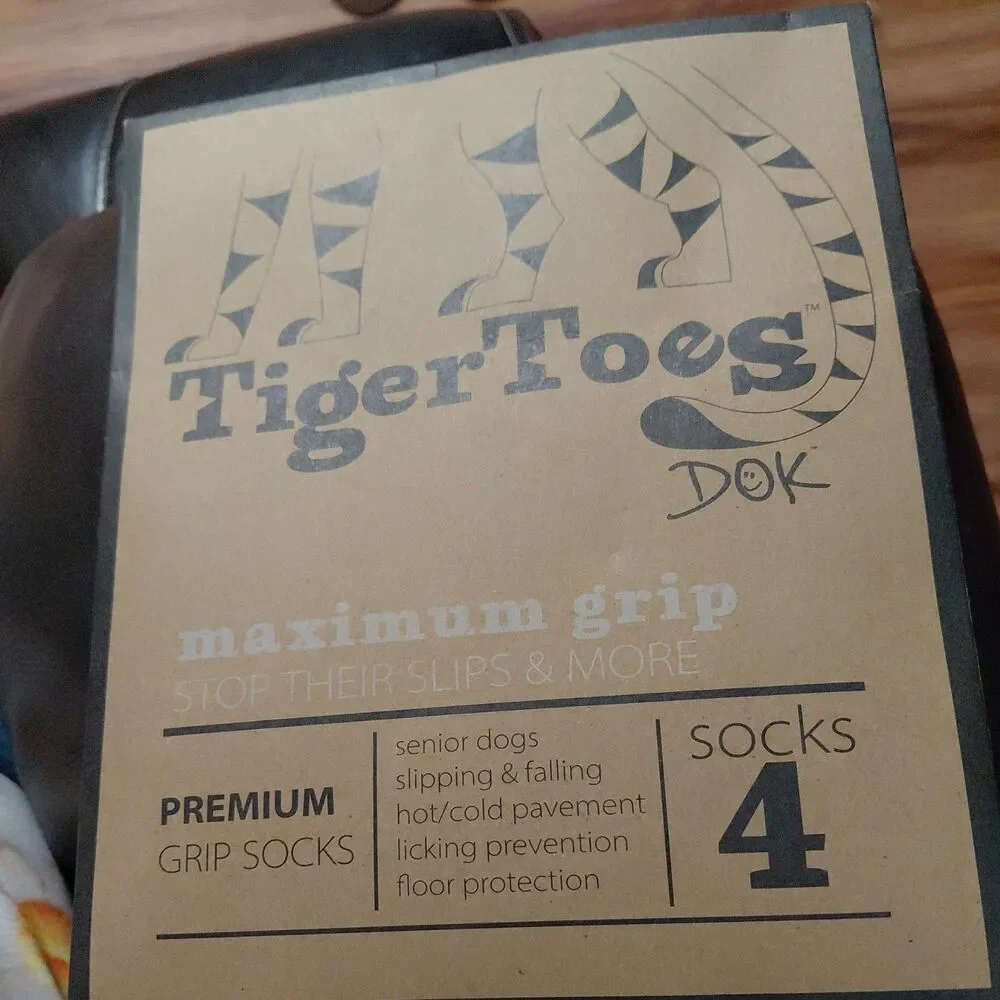 Tiger Toes - Dog Premium Grip Socks With Strap- Size XS(4 Socks)
